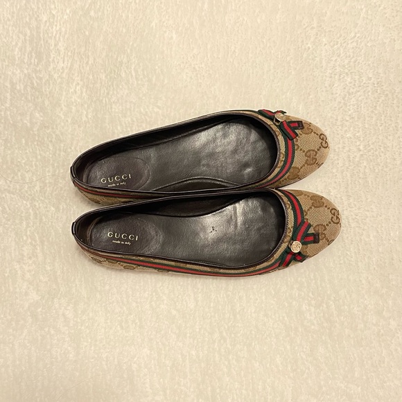 Authentic Gucci Flats - Picture 3 of 8